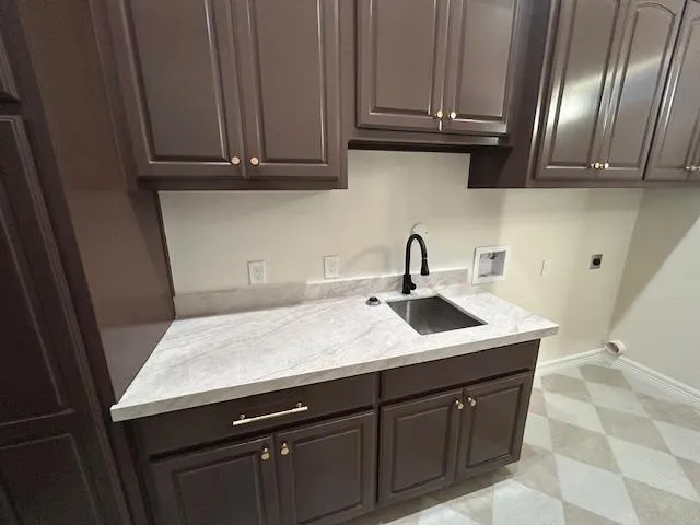 6050 Dania Drive Beaumont, TX 77707