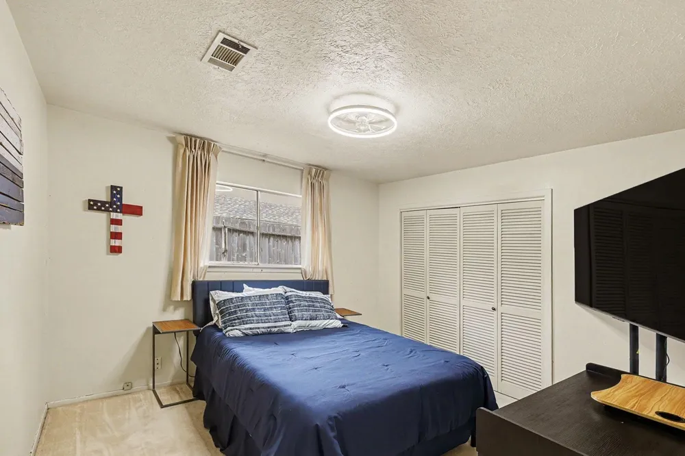 631 Bayview Drive El Lago, TX 77586
