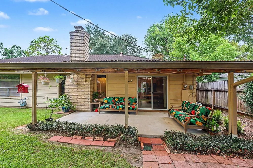 631 Bayview Drive El Lago, TX 77586