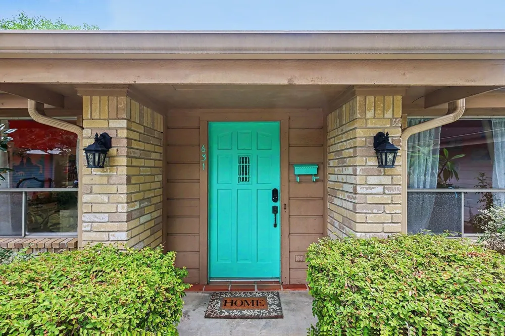631 Bayview Drive El Lago, TX 77586