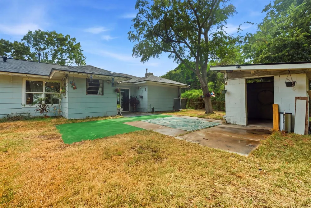 618 S Shady Lane La Porte, TX 77571