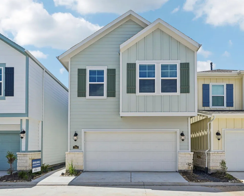 704 Sand Dollar Kemah, TX 77565