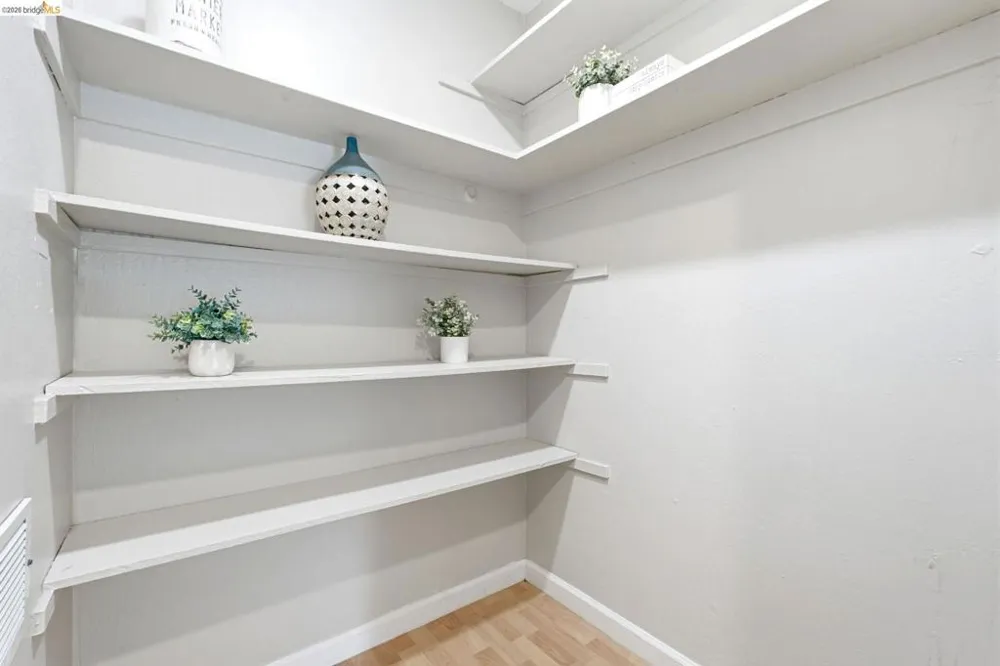 4081 Clayton Rd #209 Concord, CA 94521