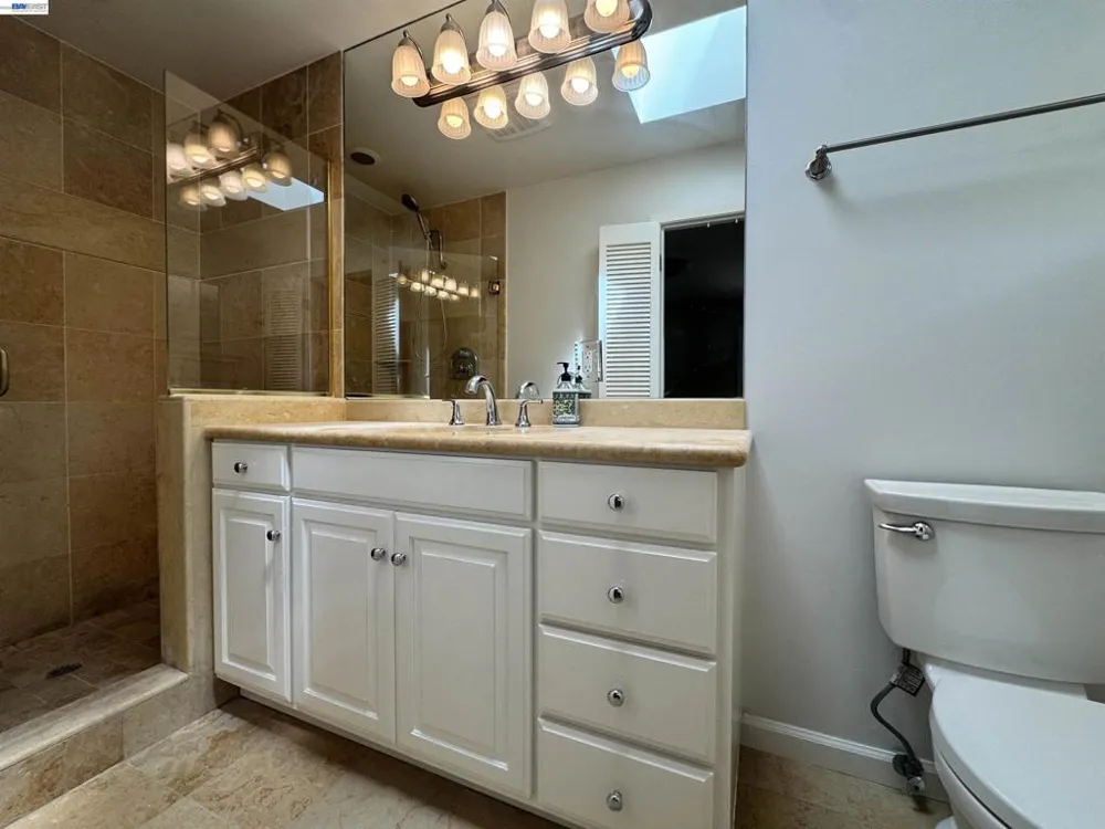 54 Maple Ave Atherton, CA 94027