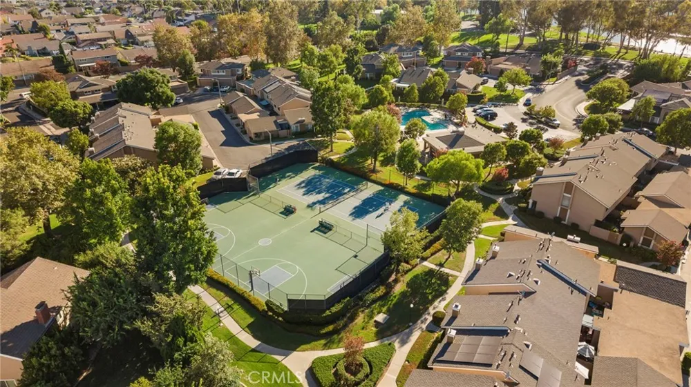 225 Allegheny Circle Placentia, CA 92870