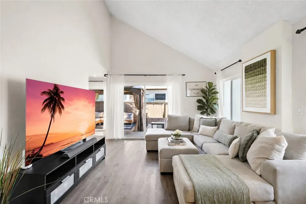 225 Allegheny Circle Placentia, CA 92870