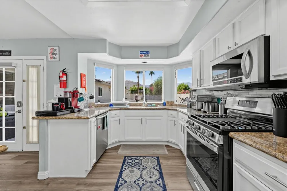 44795 Cabrillo Avenue Palm Desert, CA 92260
