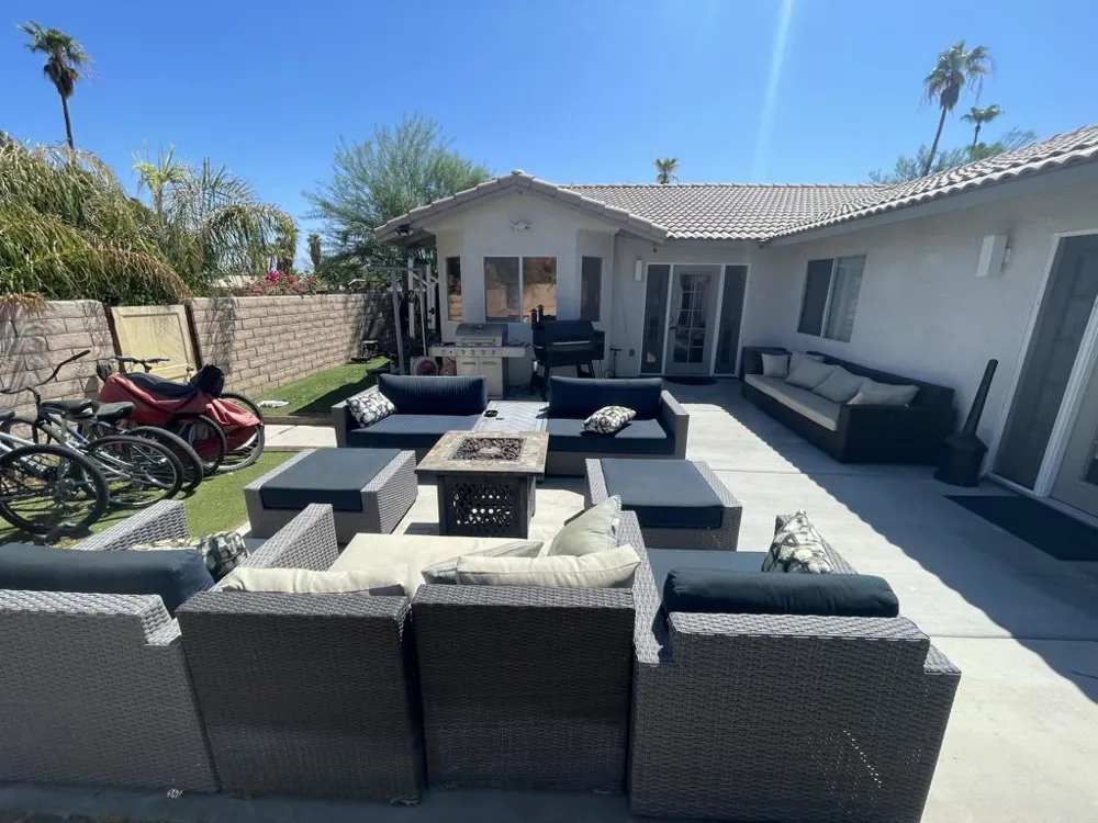 44795 Cabrillo Avenue Palm Desert, CA 92260