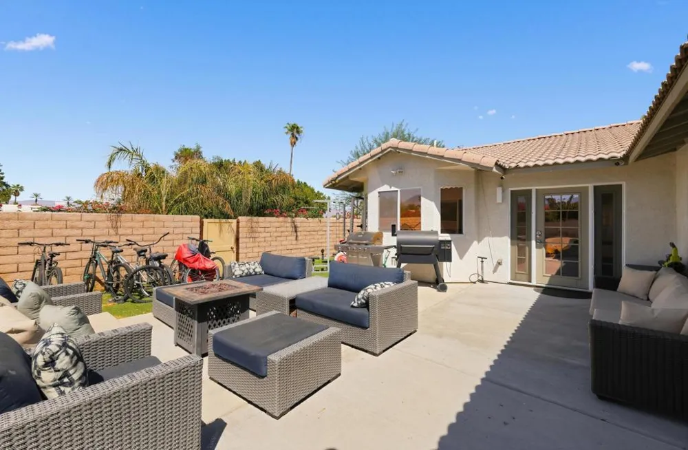 44795 Cabrillo Avenue Palm Desert, CA 92260