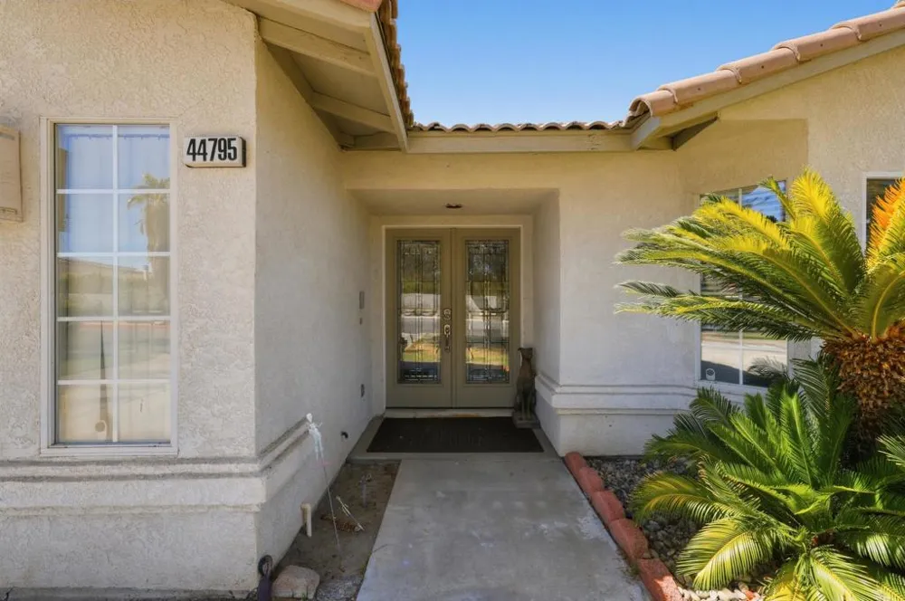 44795 Cabrillo Avenue Palm Desert, CA 92260