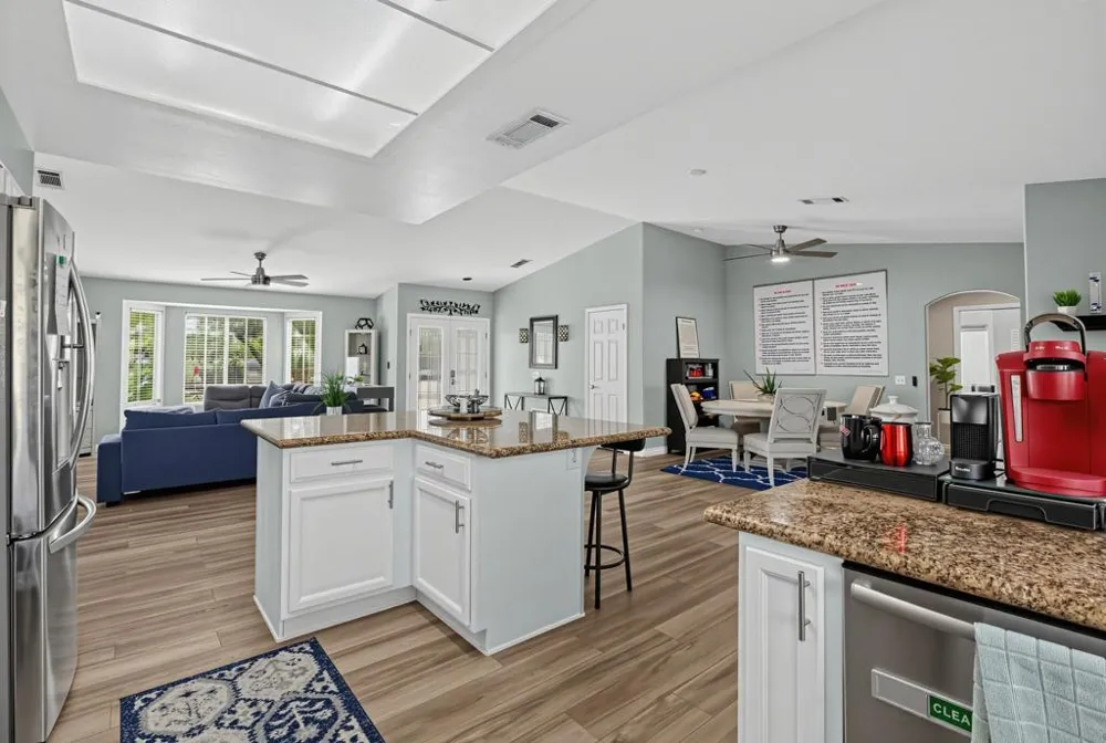 44795 Cabrillo Avenue Palm Desert, CA 92260