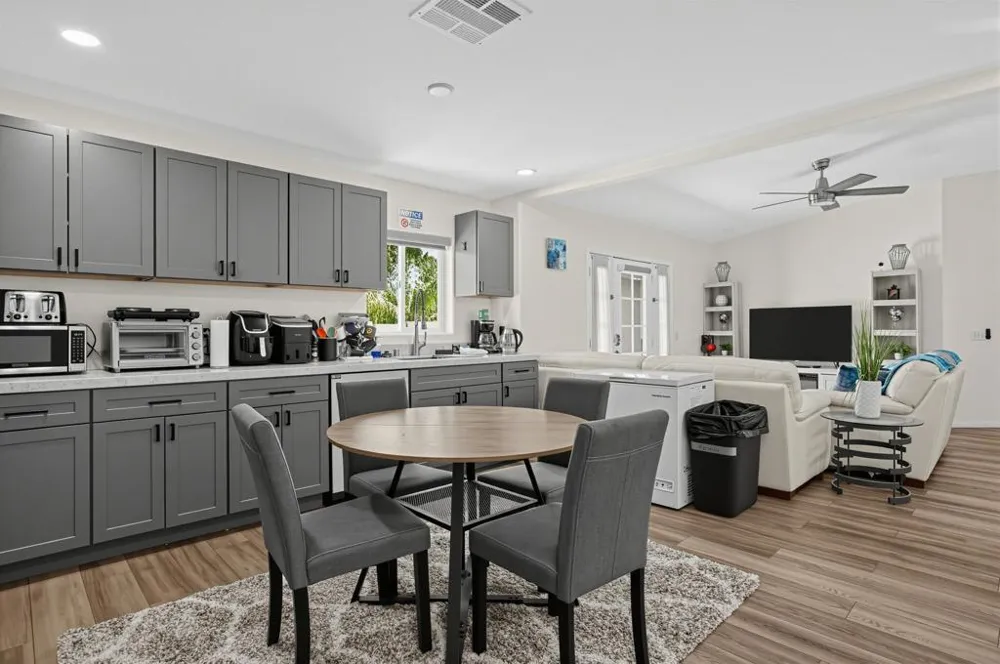 44795 Cabrillo Avenue Palm Desert, CA 92260