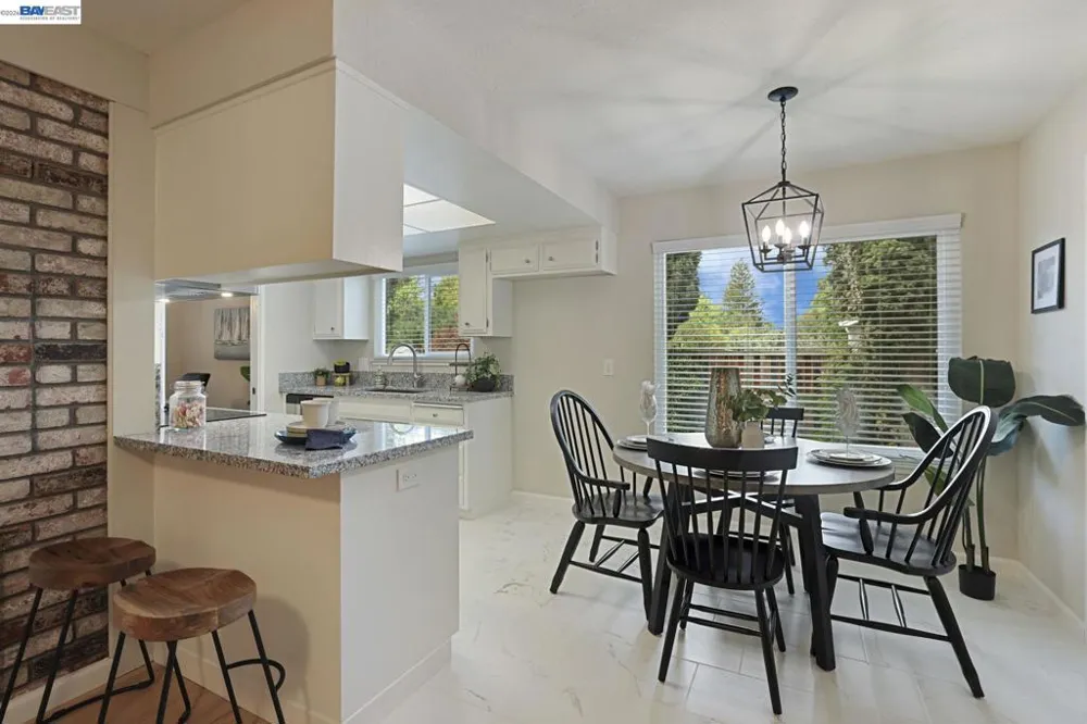553 Bell Ave Livermore, CA 94550