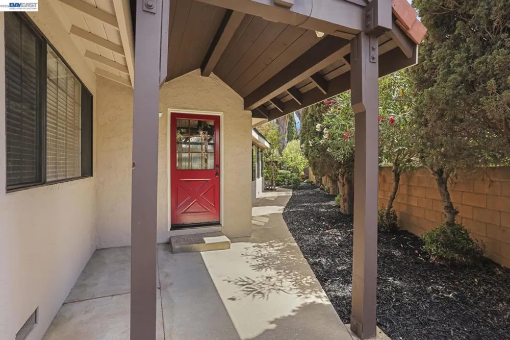 553 Bell Ave Livermore, CA 94550