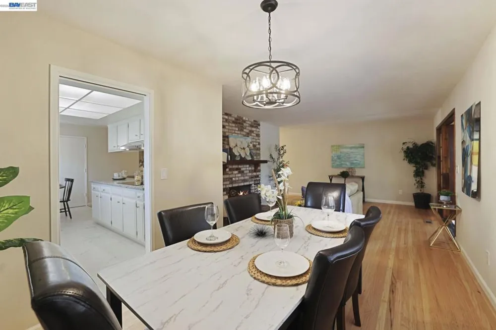 553 Bell Ave Livermore, CA 94550