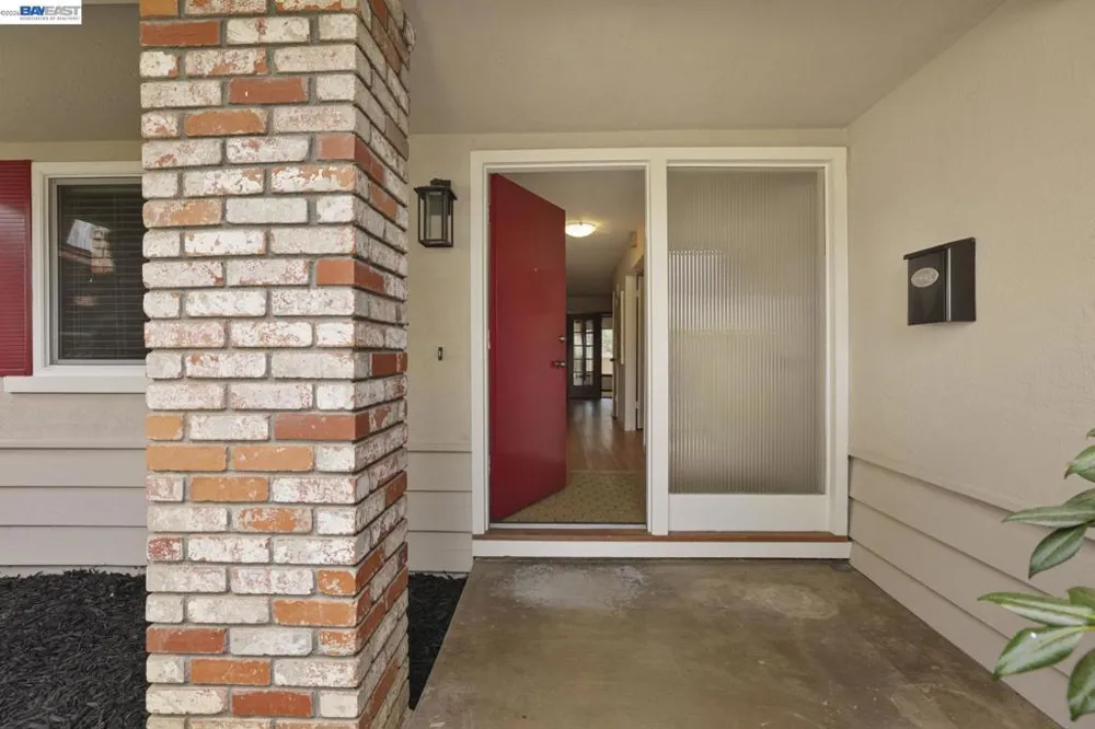 553 Bell Ave Livermore, CA 94550