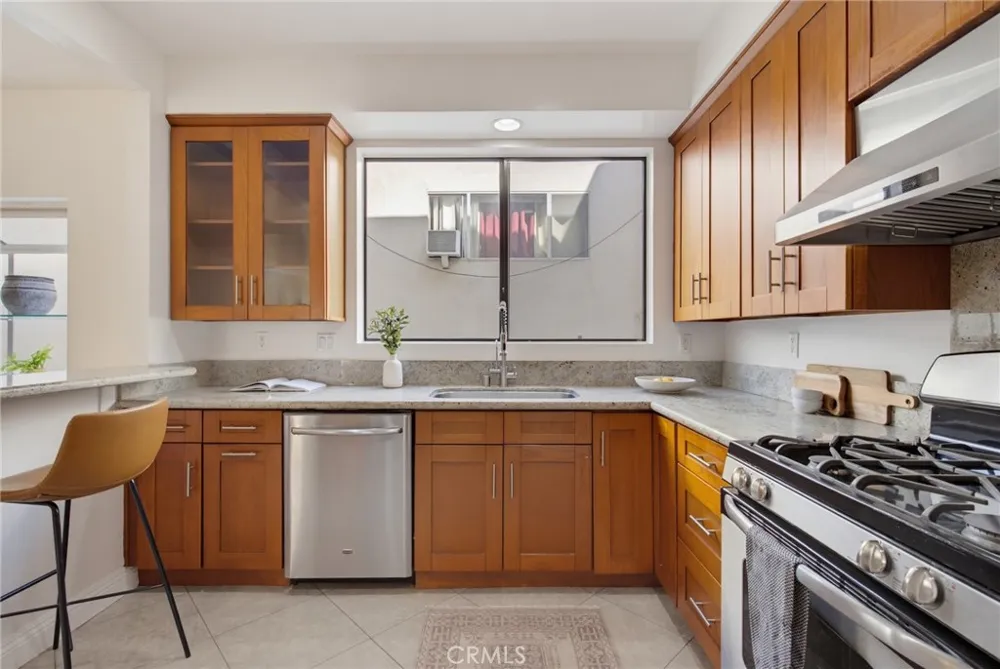 3647 Keystone Avenue #2 Los Angeles, CA 90034