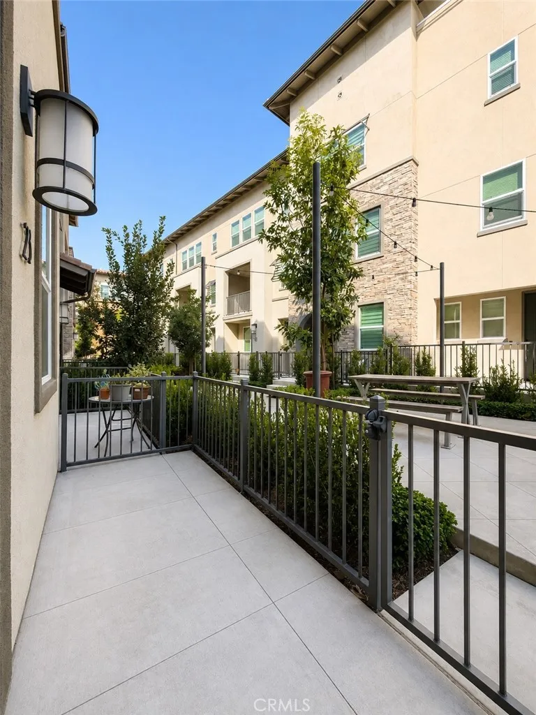 23 Sanctuary Mission Viejo, CA 92692