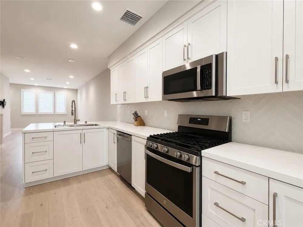 23 Sanctuary Mission Viejo, CA 92692