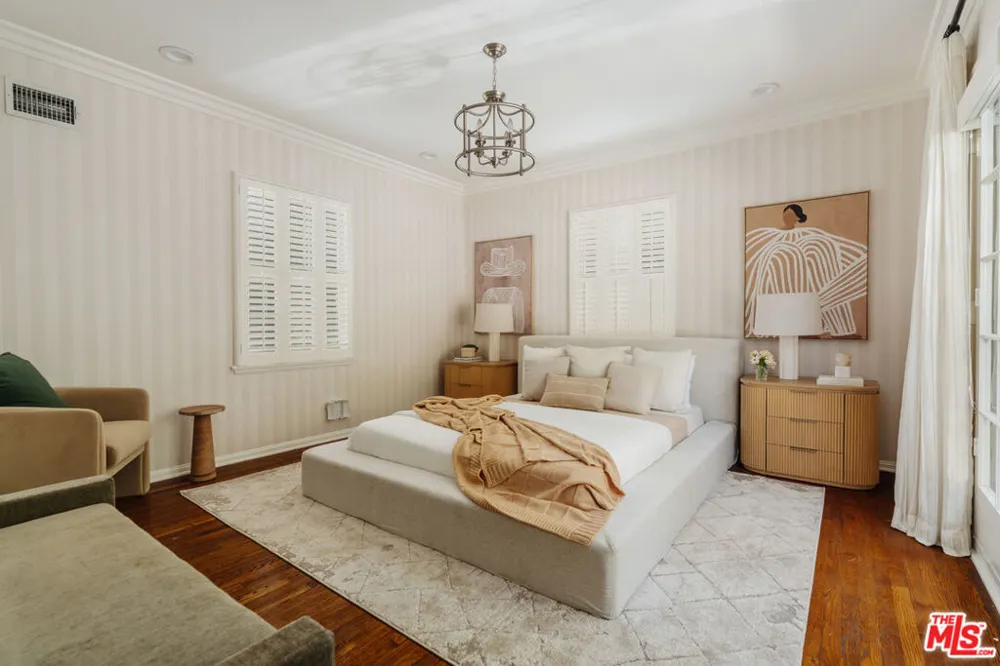 3617 Lankershim Boulevard Los Angeles, CA 90068