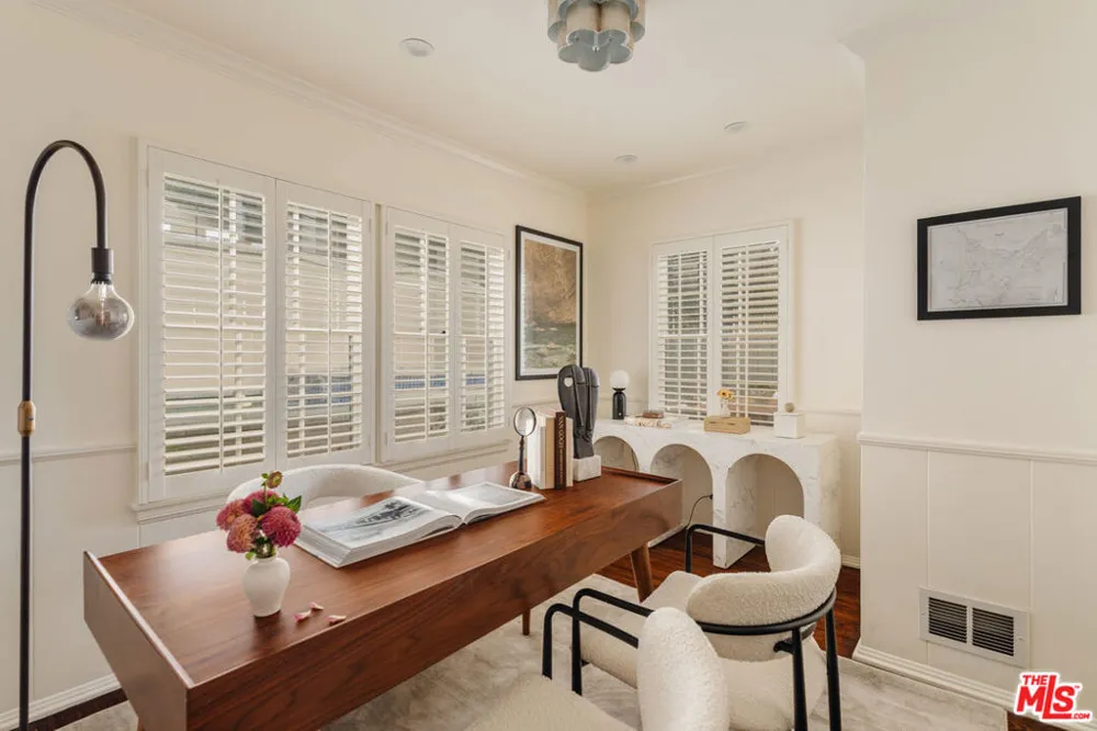 3617 Lankershim Boulevard Los Angeles, CA 90068
