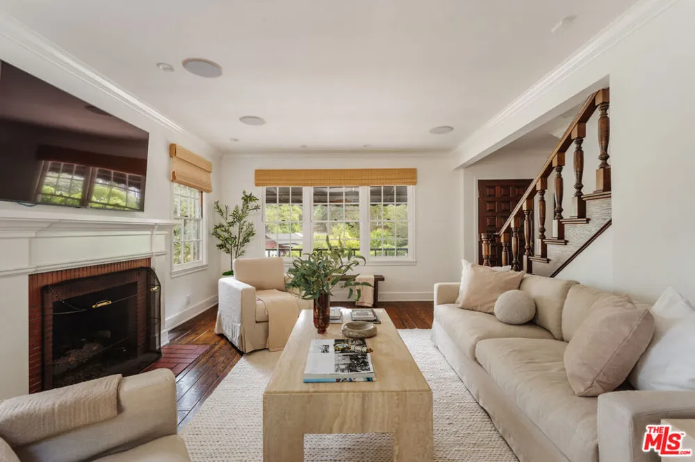 3617 Lankershim Boulevard Los Angeles, CA 90068