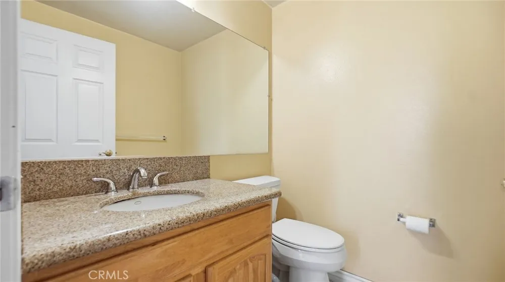 7432 Bellingham Ave North Hollywood, CA 91605