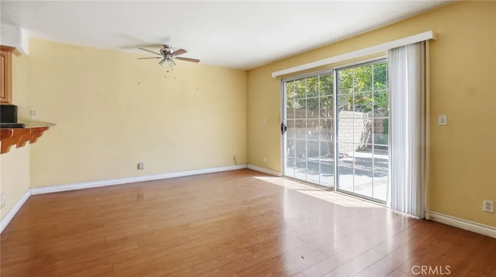 7432 Bellingham Ave North Hollywood, CA 91605