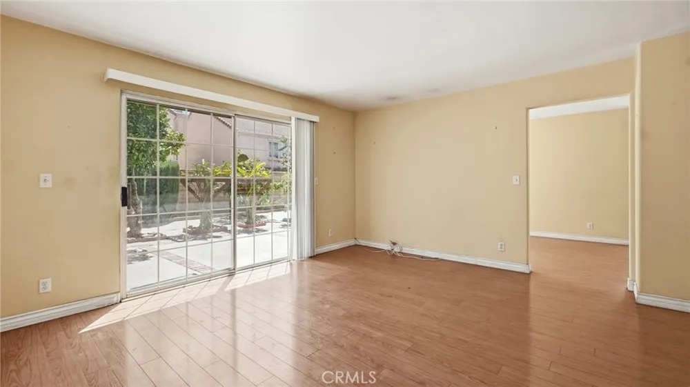 7432 Bellingham Ave North Hollywood, CA 91605