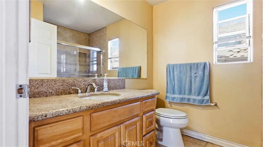 7432 Bellingham Ave North Hollywood, CA 91605
