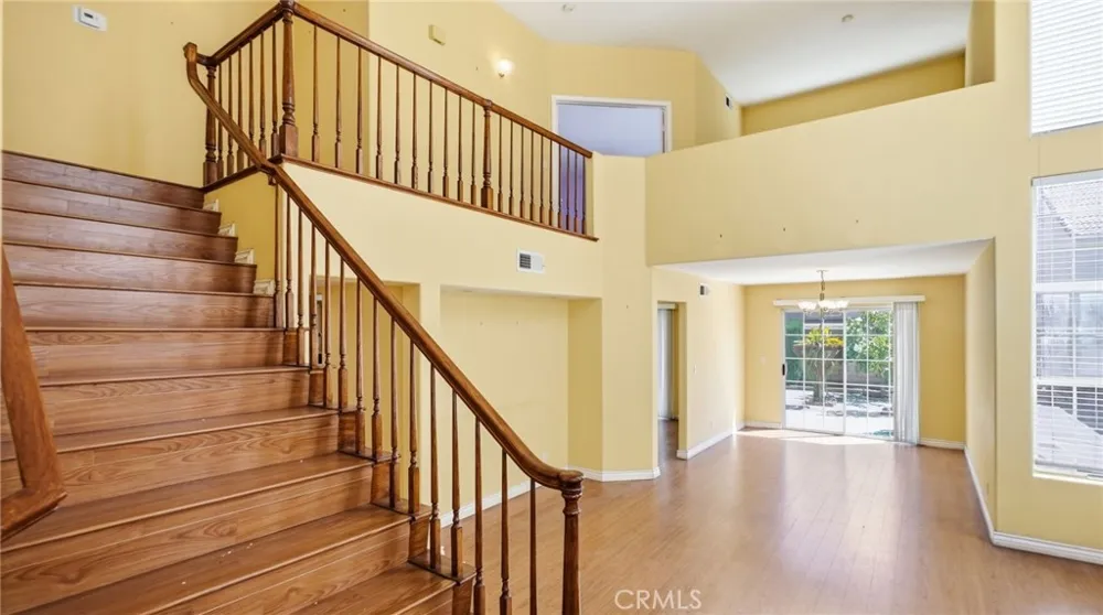 7432 Bellingham Ave North Hollywood, CA 91605