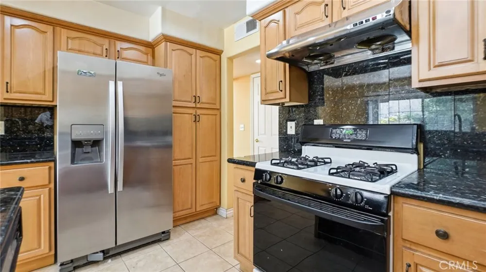 7432 Bellingham Ave North Hollywood, CA 91605