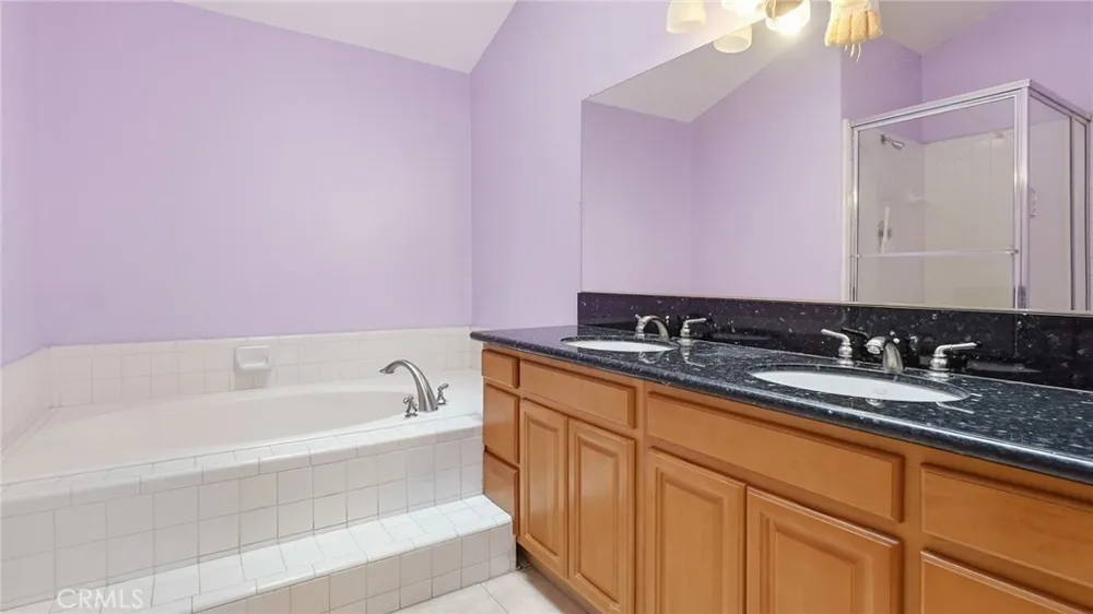 7432 Bellingham Ave North Hollywood, CA 91605