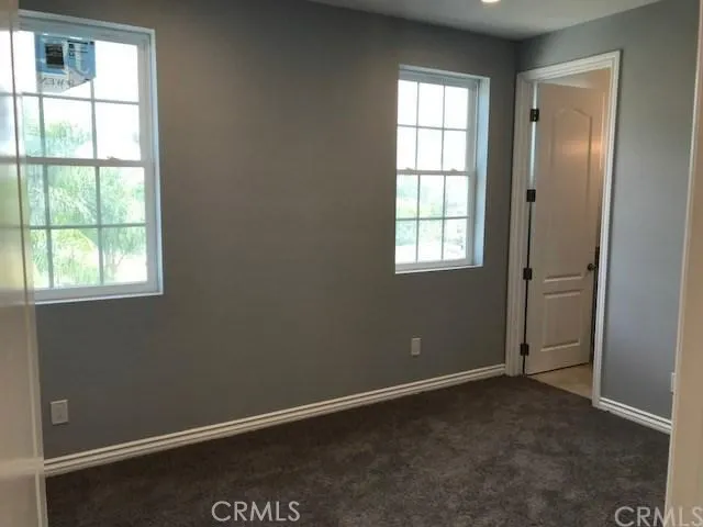 1810 Pomona Avenue Costa Mesa, CA 92627