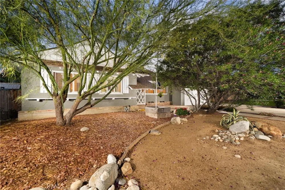 464 Cinderella Drive Claremont, CA 91711