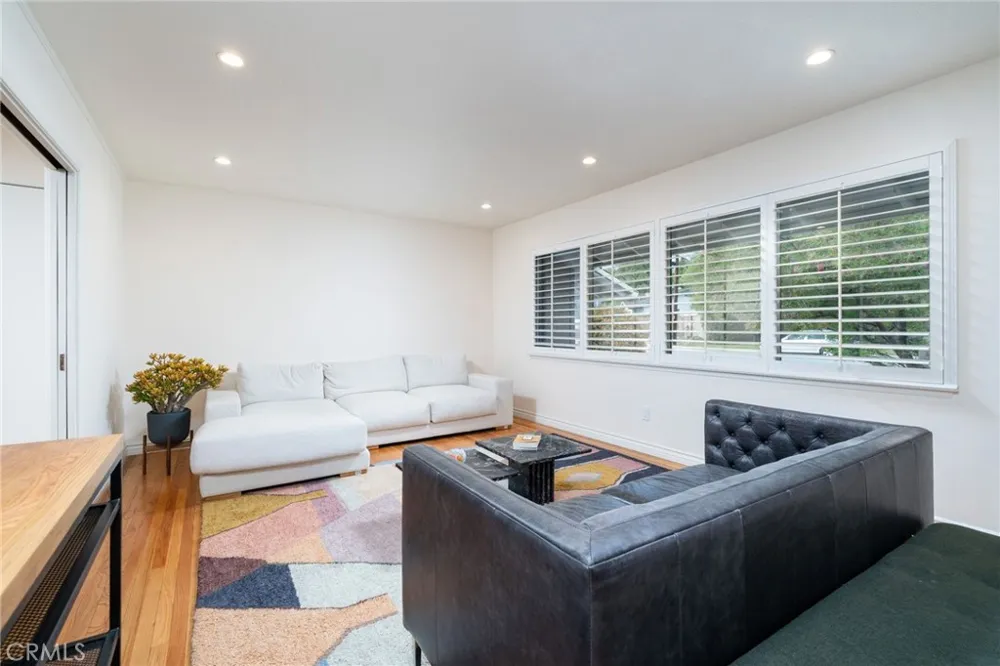 464 Cinderella Drive Claremont, CA 91711