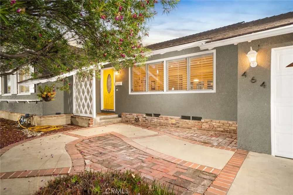 464 Cinderella Drive Claremont, CA 91711