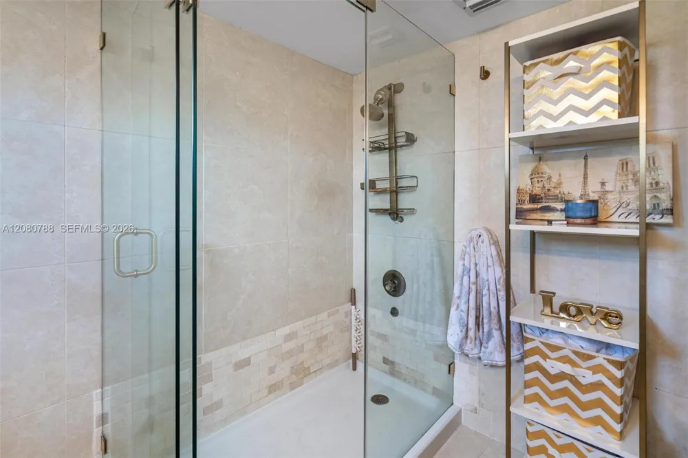 1775 Washington Ave #6E Miami Beach, FL 33139