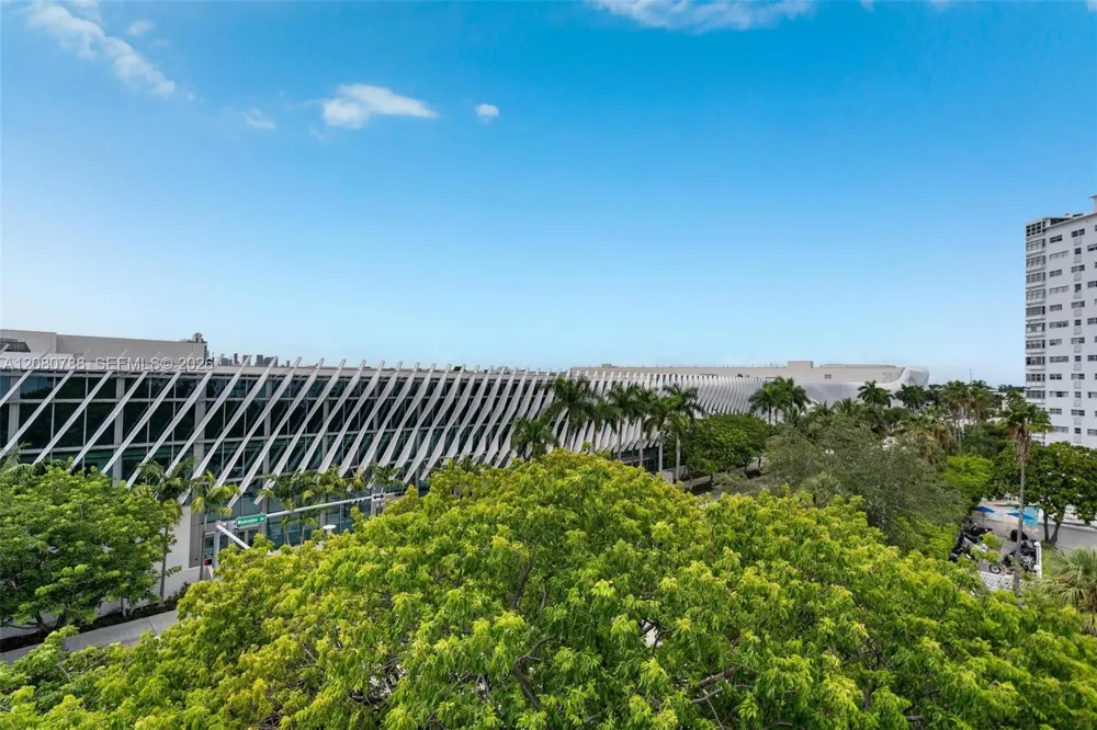 1775 Washington Ave #6E Miami Beach, FL 33139