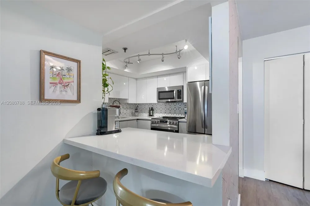 1775 Washington Ave #6E Miami Beach, FL 33139