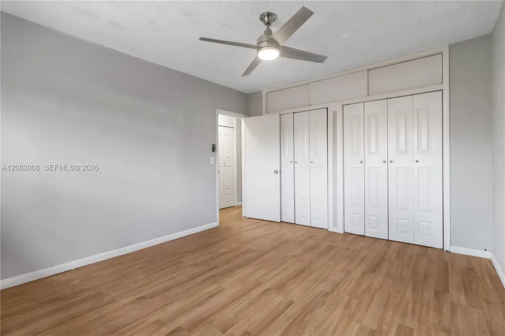 8129 Abbott Ave #10 Miami Beach, FL 33141