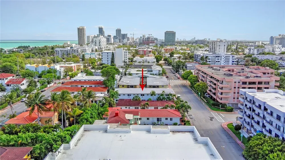 8129 Abbott Ave #10 Miami Beach, FL 33141