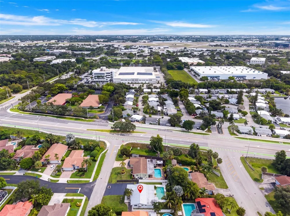4490 NW 19th Way Oakland Park, FL 33309