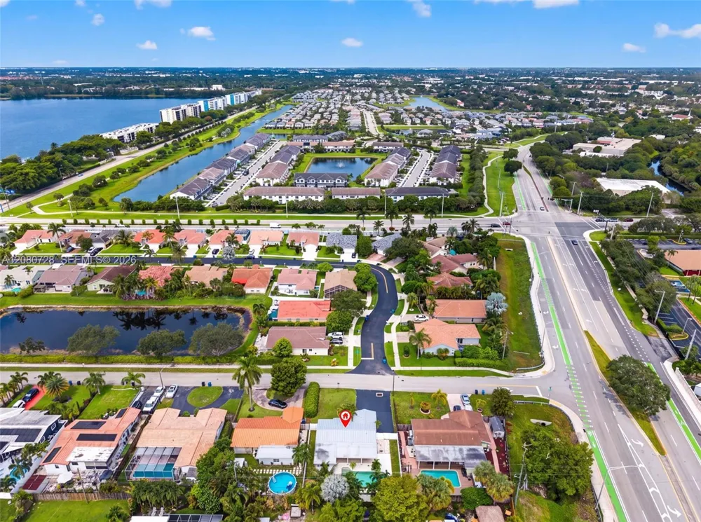 4490 NW 19th Way Oakland Park, FL 33309