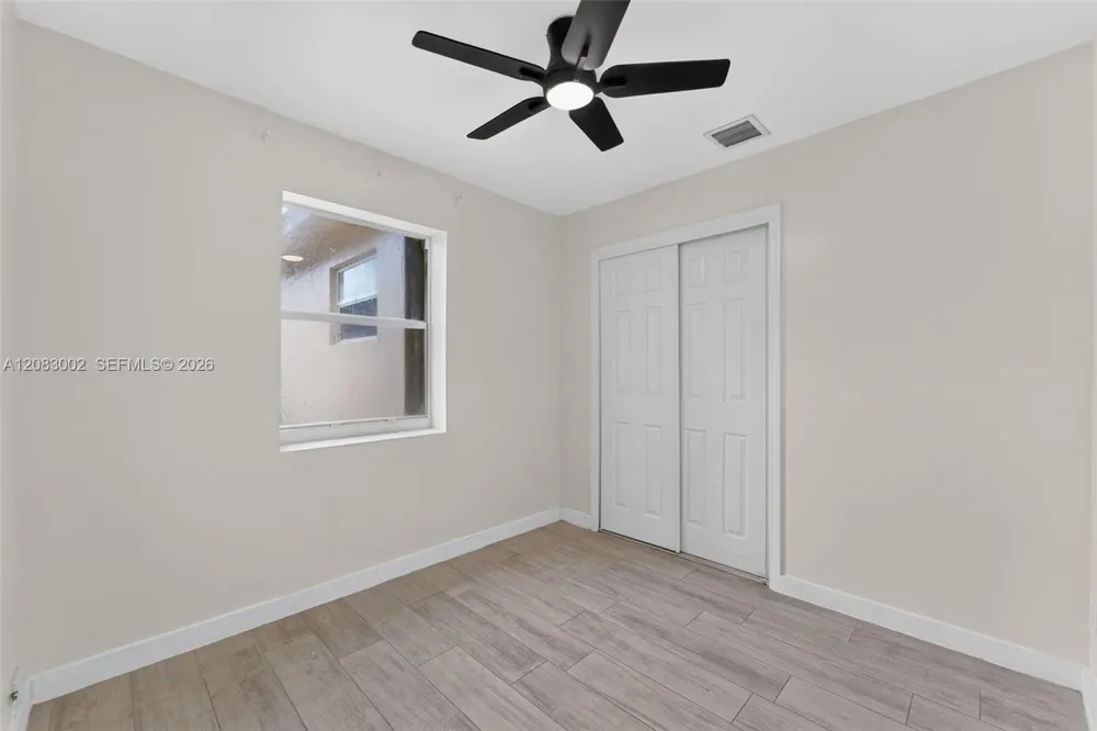 1664 SW 28th Ave Fort Lauderdale, FL 33312