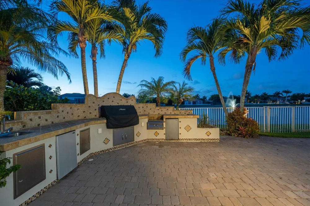 12308 EQUINE LANE Wellington, FL 33414