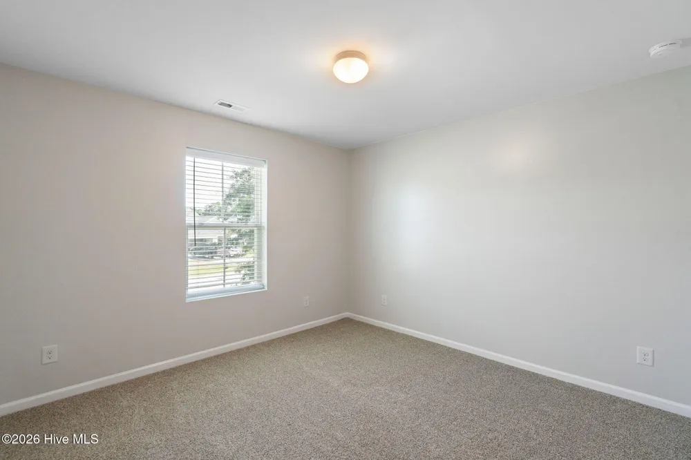 1102 Farmhouse Lane Jacksonville, NC 28546