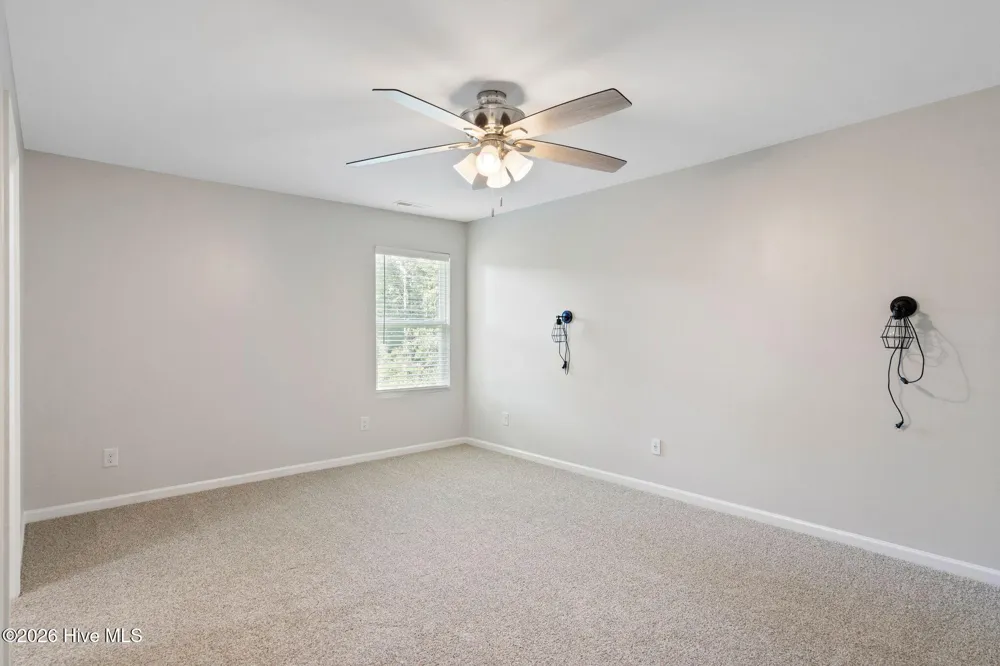1102 Farmhouse Lane Jacksonville, NC 28546