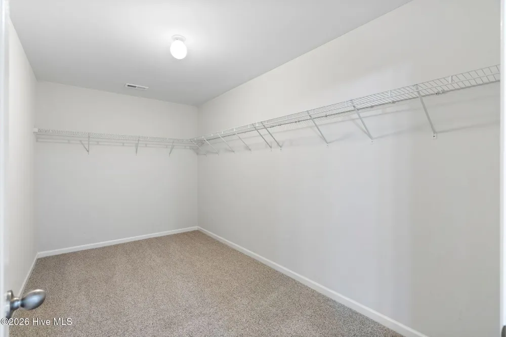 1102 Farmhouse Lane Jacksonville, NC 28546