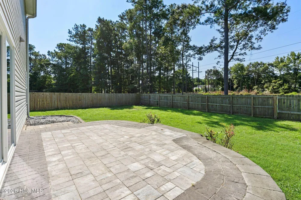 1102 Farmhouse Lane Jacksonville, NC 28546